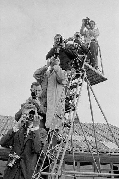 Geplatzte Gipfelkonferenz, Paris von Erich Lessing