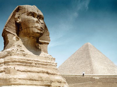 Cheops-Pyramide, Vitali Klitschko von Faz Edition / Thomas Meyer