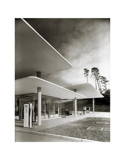 Tankstelle "Blauer See" von Heinrich Heidersberger