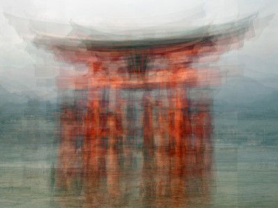The floating Torii von Pep Ventosa