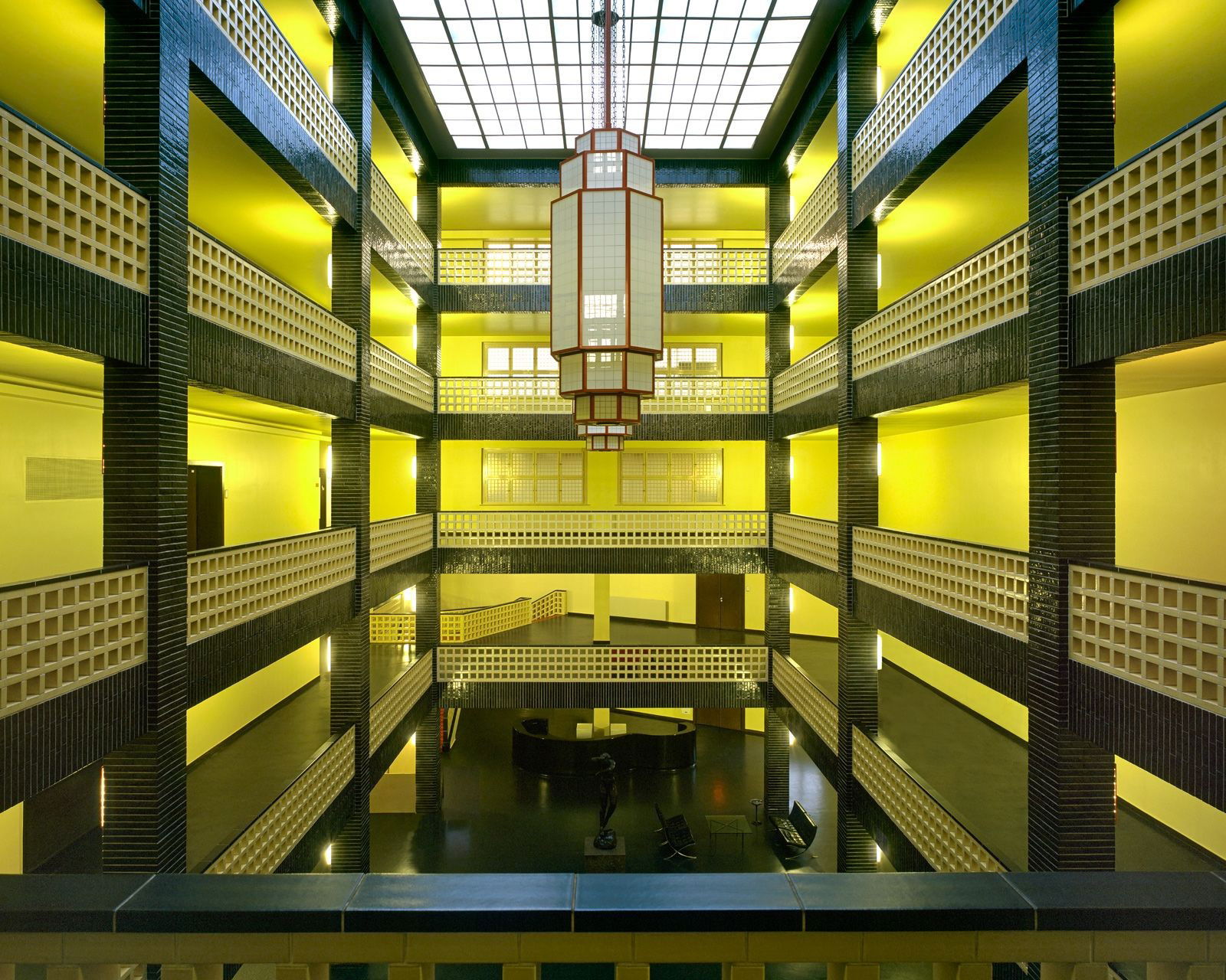 Haus des Rundfunks, Lichthof von Reinhard Görner Haus des Rundfunks, Lichthof von Reinhard Görner