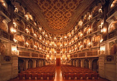 Teatro Bibiena von Rafael Neff