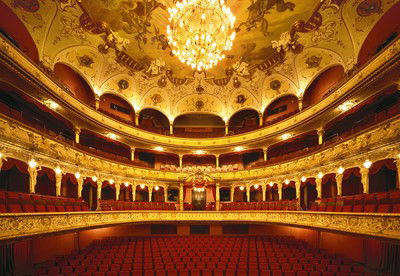 Staatstheater Wiesbaden von Rafael Neff