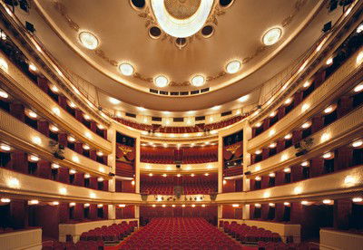 Burgtheater Wien von Rafael Neff