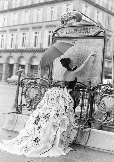 Paris Metro von Pamela Hanson | Trunk Archive