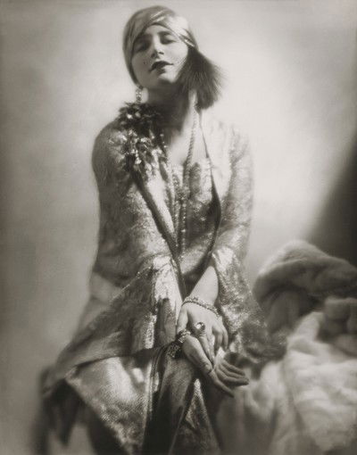 Rosenelli Lunatscharski von Ralf Mahrenholz