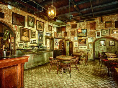 Bar Napoleon de Werner Pawlok